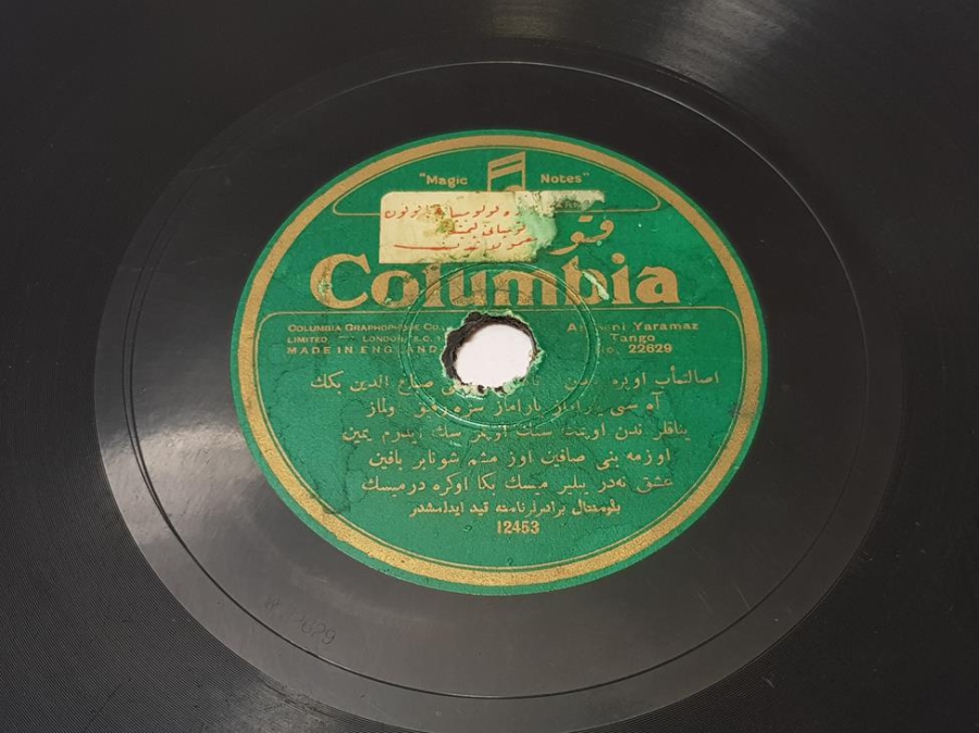 OSMANLI TAŞ PLAK: TANGO & OPERA