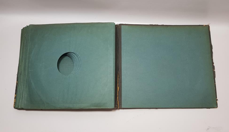 OSMANLI DÖNEMİ SAHİBİNİN SESİ TAŞ PLAK ALBÜMÜ