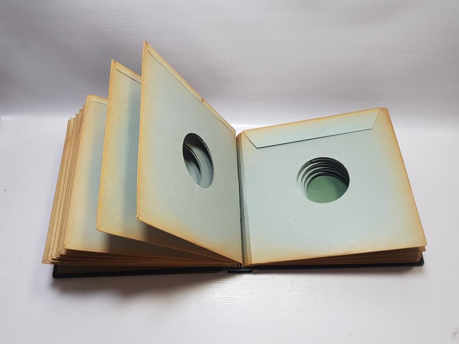 ANTİKA TAŞ PLAK ALBÜMÜ