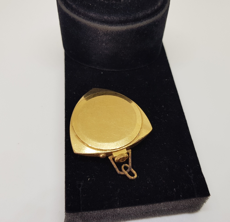 SOVYET RUSYA YAPIMI ALTIN KAPLAMA ANTİKA KURMALI KOLYE SAAT