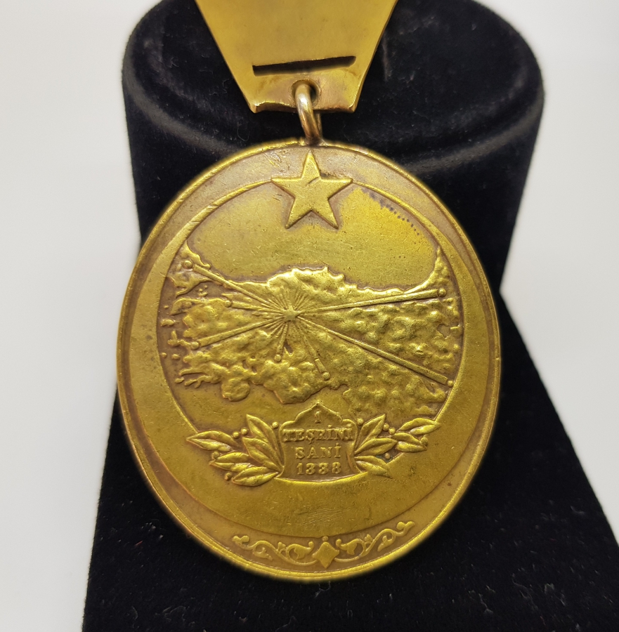 NADİR ASKILI İSTİKLAL MADALYASI