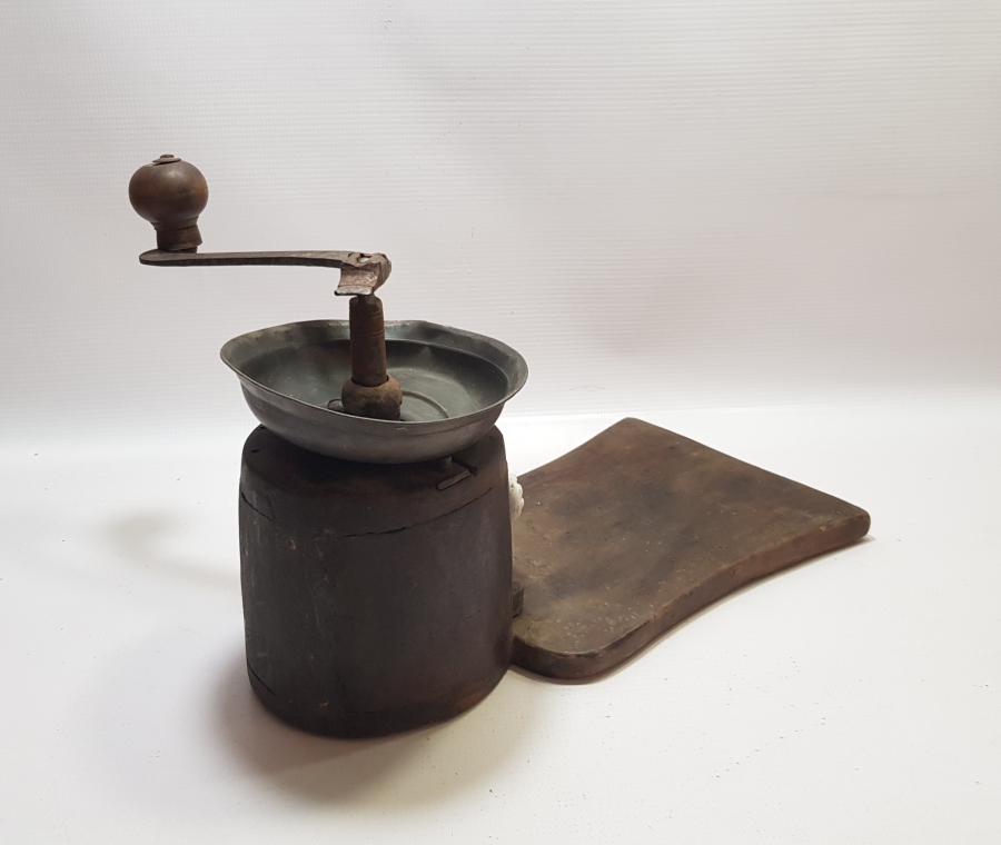 OSMANLI DÖNEMİ SAPI YAZILI ÇOK NADİR OTURAK KAHVE DEĞİRMENİ