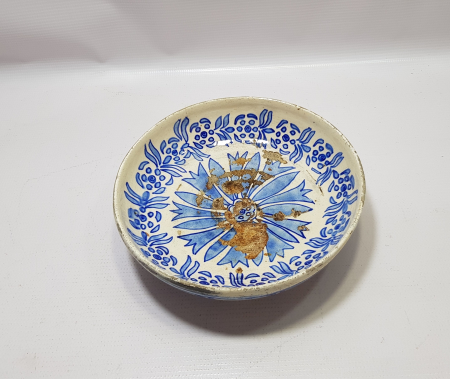 NADİR RENKTE OSMANLI DÖNEMİ İZNİK BÜYÜK BOY ÇİNİ KASE