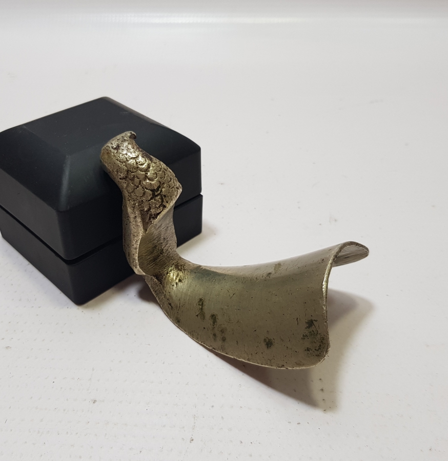 OSMANLI DÖNEMİ KARTAL FİGÜRLÜ NADİR AYAKKABI ÇEKECEĞİ