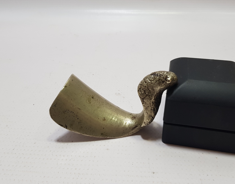 OSMANLI DÖNEMİ KARTAL FİGÜRLÜ NADİR AYAKKABI ÇEKECEĞİ