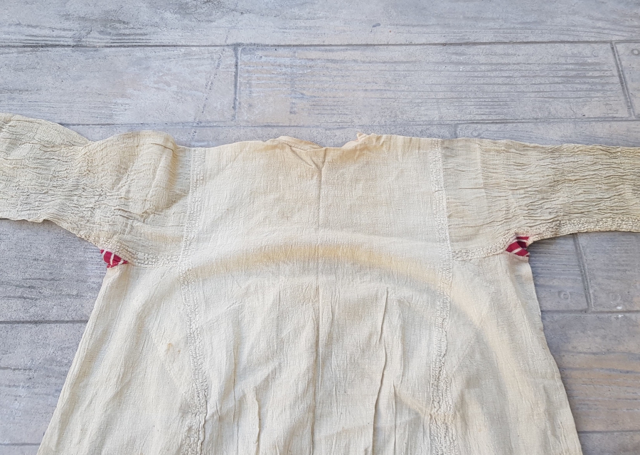 ÜZERİ AY YILDIZ FİGÜRLÜ VE SIRMA İŞÇİLİKLİ OSMANLI DÖNEMİ İPEK GELİN İÇLİĞİ - GÖĞNEK