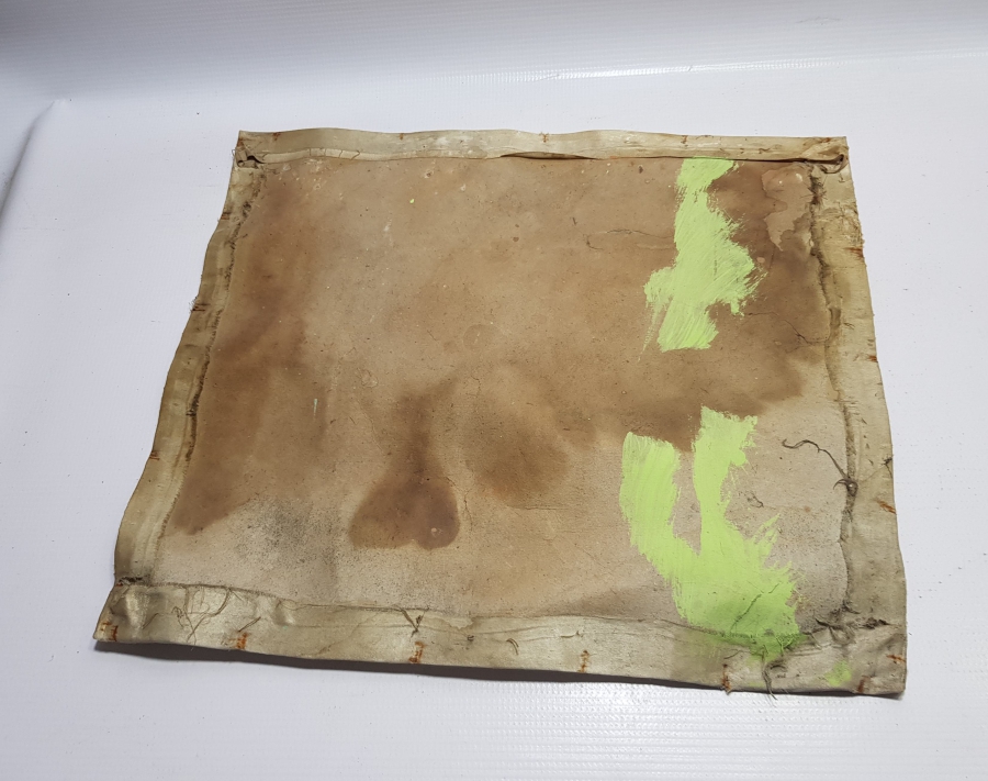 OSMANLI DÖNEMİ İPEK ATLAS ÜZERİ İPEK İŞLEMELİ SULTAN KUŞU GÖRSELLİ PANO