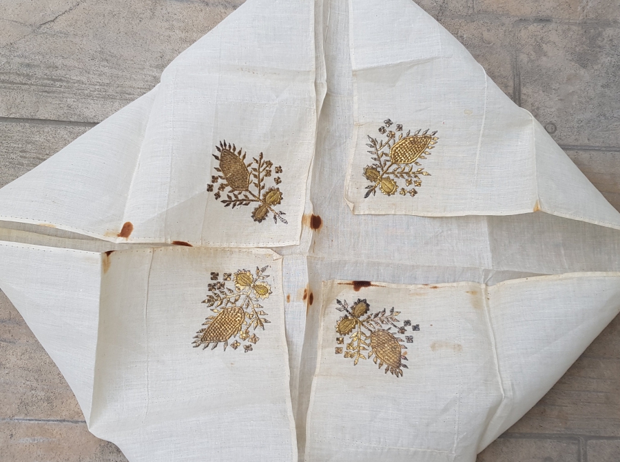 ALTIN VE GÜMÜŞ SIRMA İŞÇİLİKLİ BÜYÜK BOY OSMANLI DÖNEMİ İPEK ÇEVRE