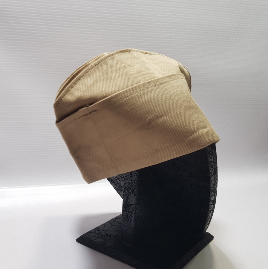 KORE SAVAŞI DÖNEMİ TÜRK SUBAYLARININ KULLANDIĞI NADİR SUBAY KEPİ