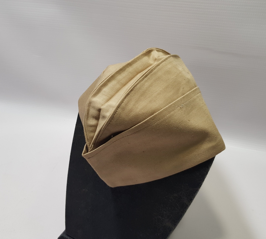 KORE SAVAŞI DÖNEMİ TÜRK SUBAYLARININ KULLANDIĞI NADİR SUBAY KEPİ