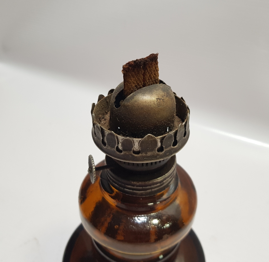 OSMANLI DÖNEMİ NADİR FORMDA RENKLİ HAZNELİ GAZ LAMBASI