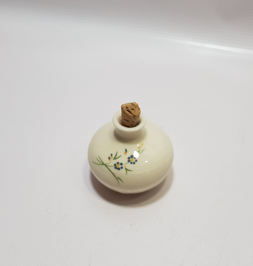 NADİR FORMDA OSMANLI DÖNEMİ EL BOYAMA PARFÜM ŞİŞESİ