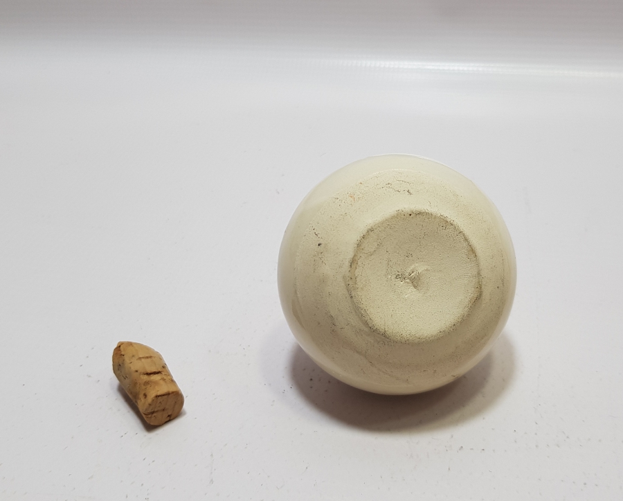 NADİR FORMDA OSMANLI DÖNEMİ EL BOYAMA PARFÜM ŞİŞESİ