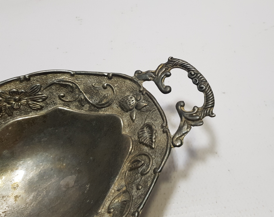 GÜMÜŞ KAPLAMA ANTİKA ŞEKERLİK