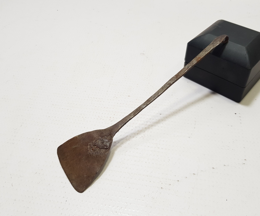 OSMANLI DÖNEMİ LOKMA HAMURU KESME ALETİ