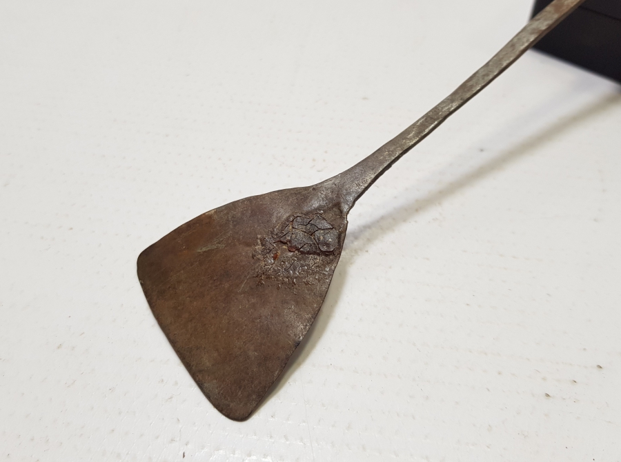 OSMANLI DÖNEMİ LOKMA HAMURU KESME ALETİ