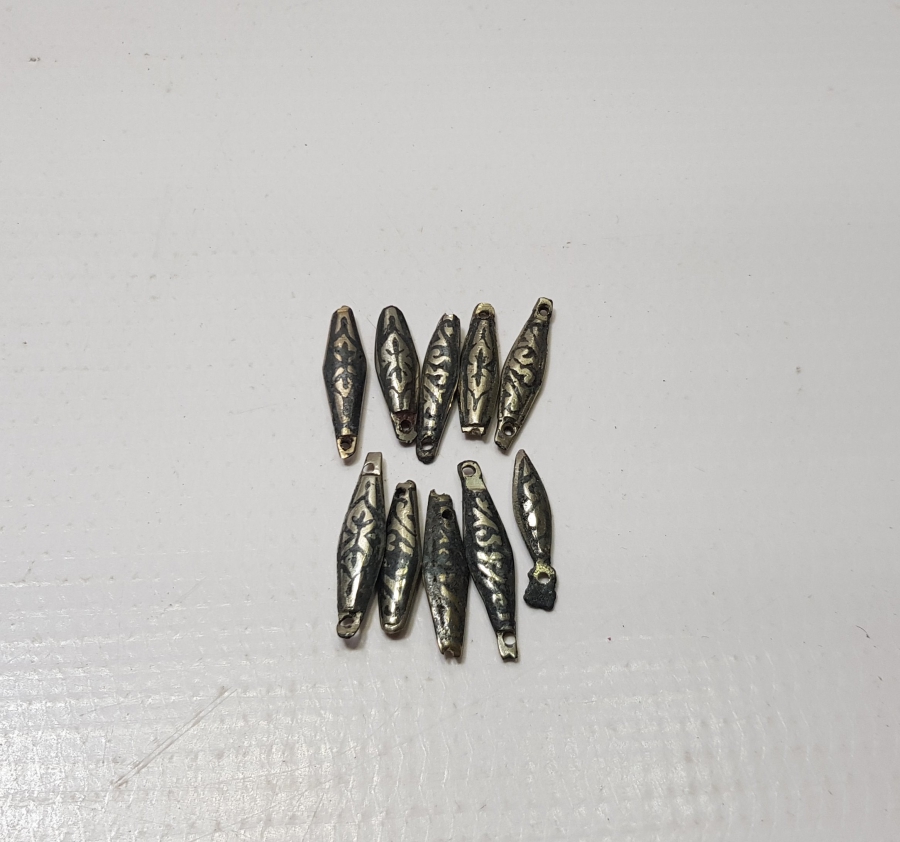 ÜZERLERİ SAVATLI OSMANLI DÖNEMİ TAKI PARÇALARI