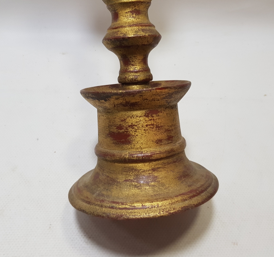 AHŞAP ÜZERİ ALTIN VARAKLI OSMANLI DÖNEMİ TEKKE İŞİ HAVAN ŞAMDAN