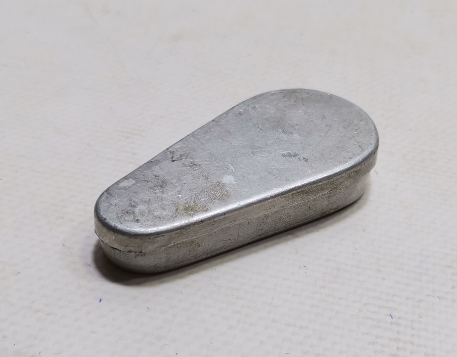 ORİJİNAL KUTUSUNDA ANTİKA MEKANİK BASINÇ ÖLÇER