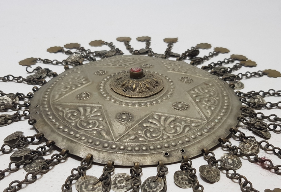 ÜZERİ KABARTMA İŞÇİLİKLİ OSMANLI DÖNEMİ GELİN TEPELİĞİ