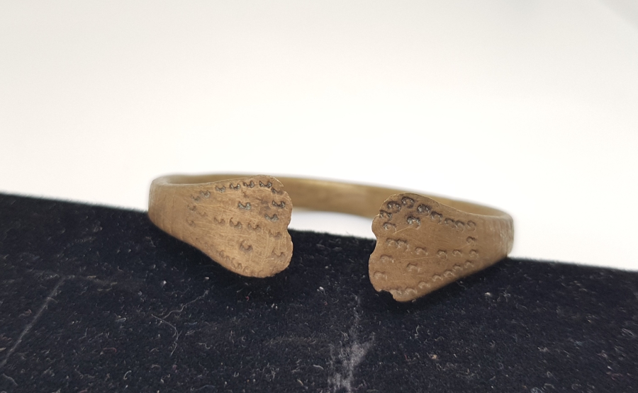 OSMANLI DÖNEMİ YILANBAŞI FORMLU RUM İŞİ NADİR PAZUBENT