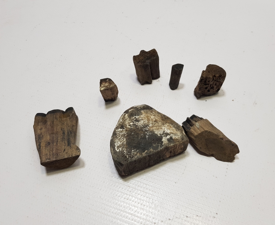 OSMANLI DÖNEMİ EL OYMA 7 ADET TOKAT İŞİ BASKI KALIBI LOTU