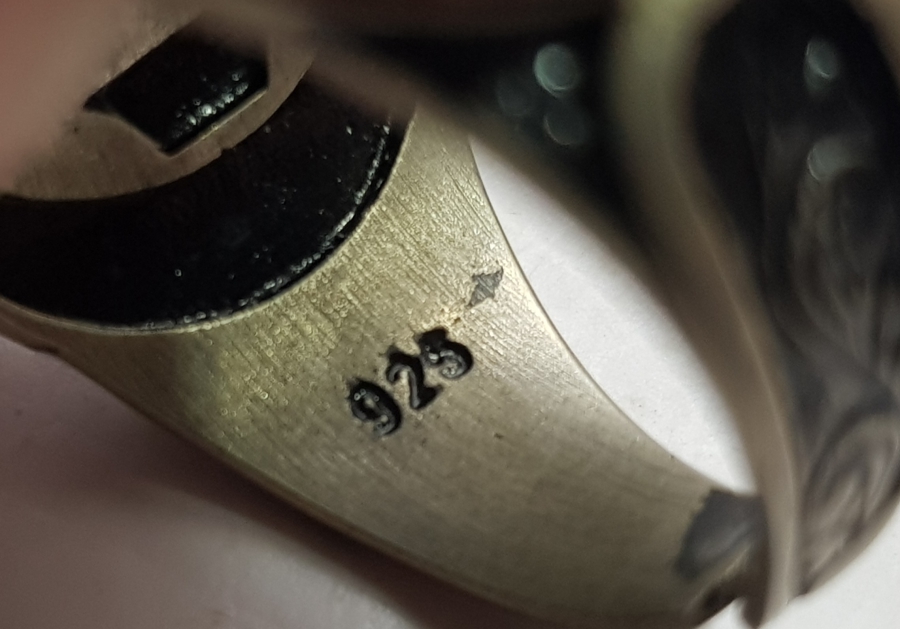 İKİ YANI AY YILDIZLI VE ORTASI TUĞRALI GÜMÜŞ YÜZÜK