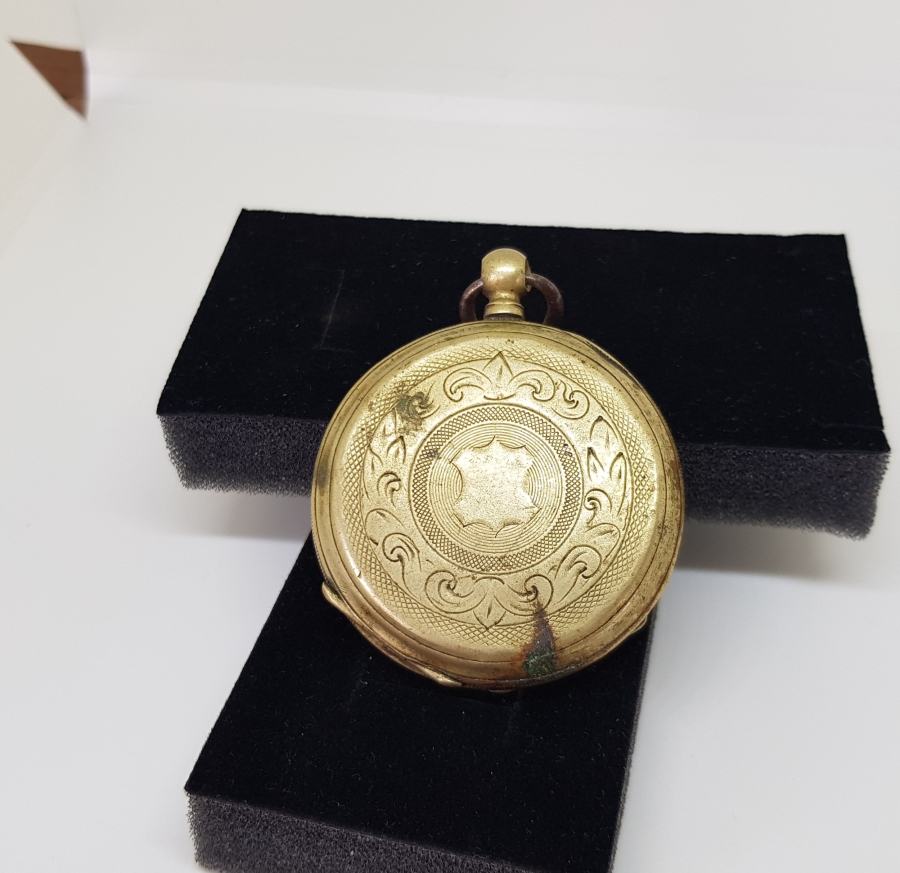 AVCI KASA ARKADAN KURMALI ANTİKA CEP SAATİ