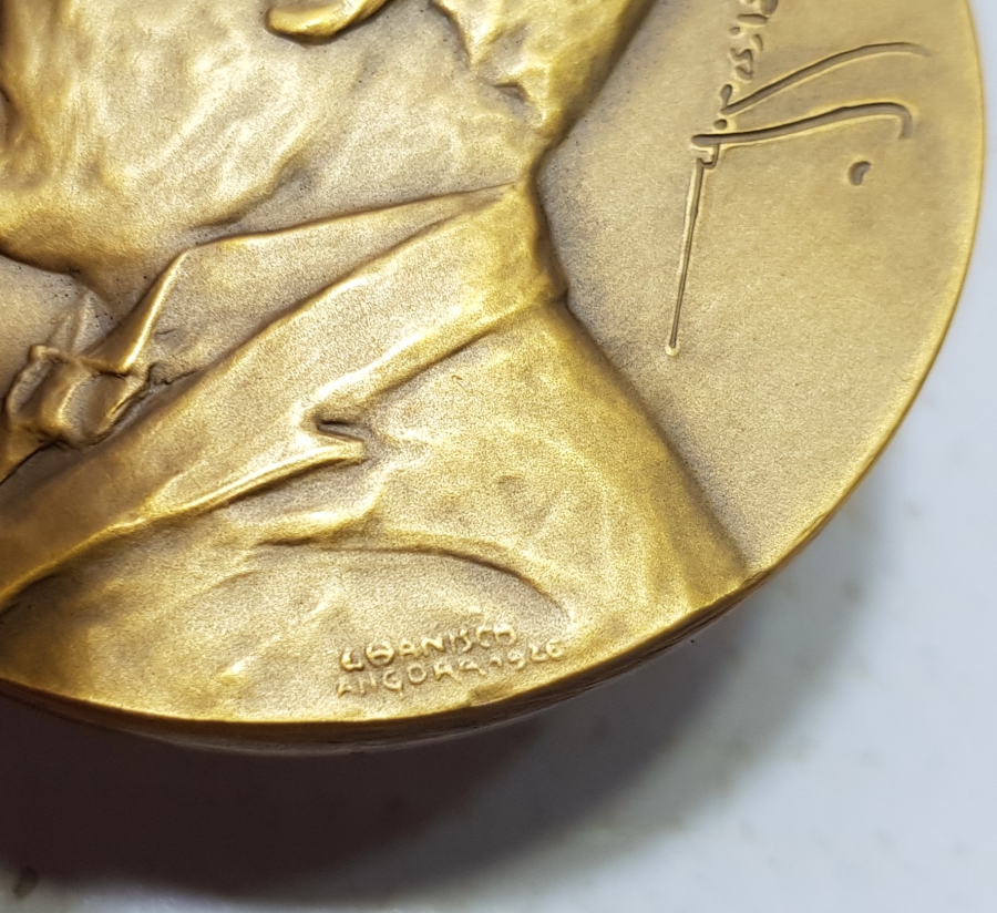 OSMANLICA GAZİ MUSTAFA KEMAL İMZALI BÜYÜK BOY ATATÜRK MADALYON