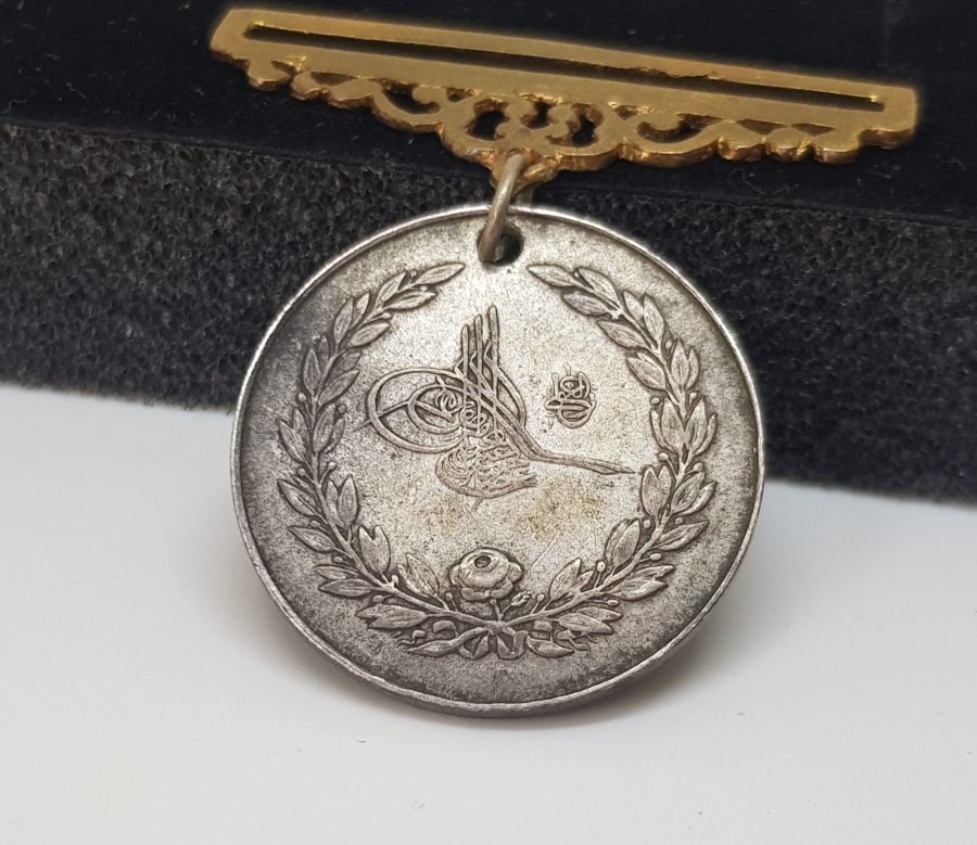 ÇİL KONDİSYONDA YUNAN HARBİ MADALYASI