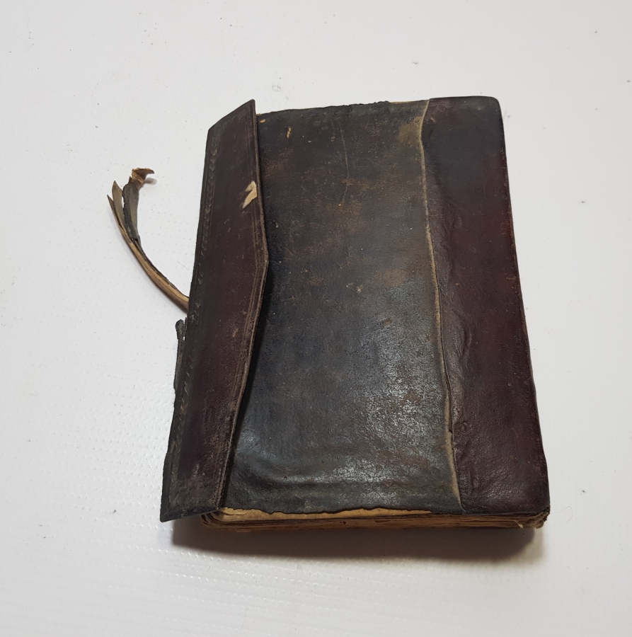 OSMANLI DÖNEMİ BİR DERVİŞ TARAFINDAN YAZILMIŞ OSMANLI DÖNEMİ EL YAZMA KUR'AN-I KERİM