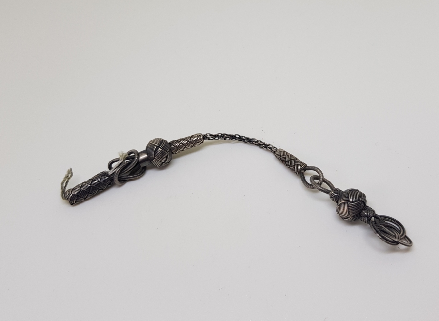 HASIR ÖRME İŞÇİLİKLİ ANTİKA GÜMÜŞ TESPİH PÜSKÜLÜ