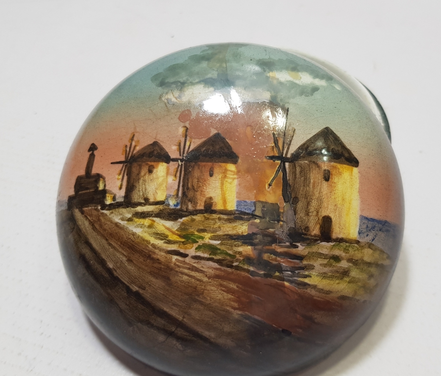 OSMANLI DÖNEMİ ÇOK NADİR KÜTAHYA DAN MÜBADELEYLE YUNANİSTANA GİTMİŞ RUMLAR TARAFINDAN YAPILMIŞ KAPAKLI KUTU