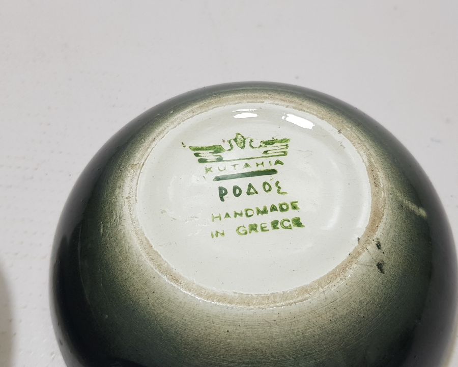 OSMANLI DÖNEMİ ÇOK NADİR KÜTAHYA DAN MÜBADELEYLE YUNANİSTANA GİTMİŞ RUMLAR TARAFINDAN YAPILMIŞ KAPAKLI KUTU