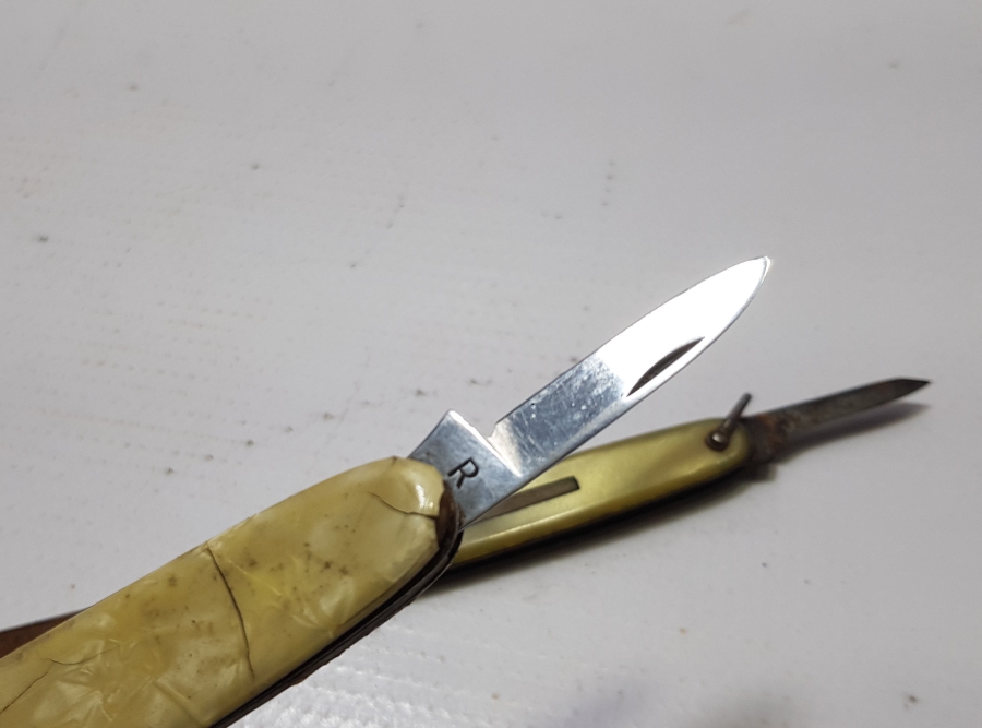 SEDEF SAPLI İKİ ADET ANTİKA ÇAKI