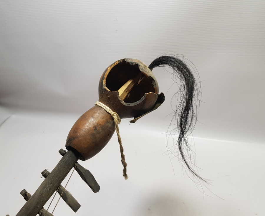 ANTİKA ŞAMAN İŞİ AHŞAP ÇALGI ALETİ