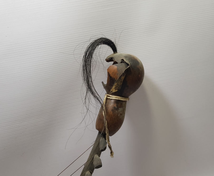 ANTİKA ŞAMAN İŞİ AHŞAP ÇALGI ALETİ