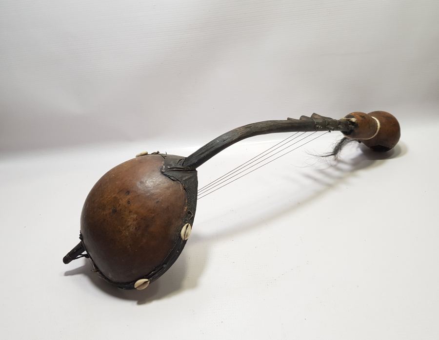 ANTİKA ŞAMAN İŞİ AHŞAP ÇALGI ALETİ