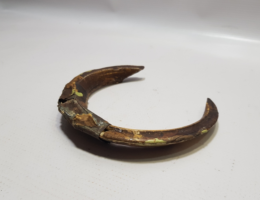 OSMANLI DÖNEMİ ANADOLU ŞAMAN KÜLTÜRÜ KAPI TILSIMI DOMUZ DİŞİ