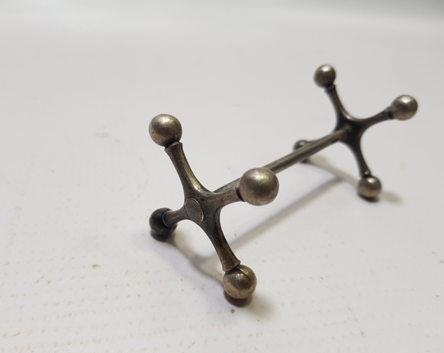 CHRISTOFE MARKA GÜMÜŞ KAPLAMA ANTİKA KALEM - KAMA STANDI