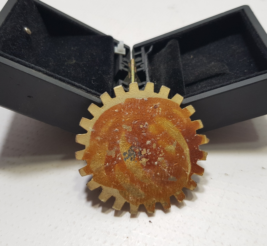 ÜZERİ MİNE İŞÇİLİKLİ ANTİKA MASONİK OBJE