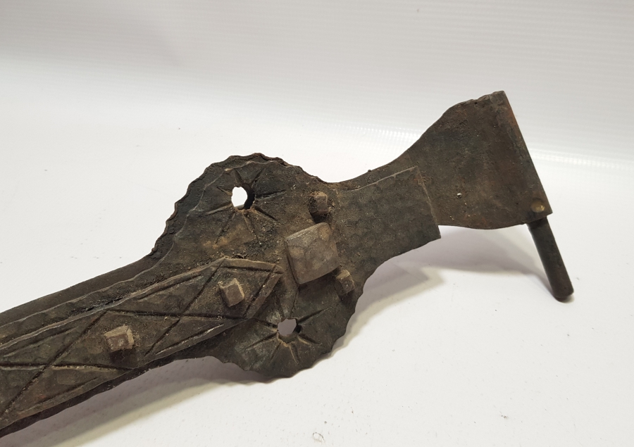 OSMANLI DÖNEMİ ÜZERİ KABARALI DEV BOY HAN KAPISI PERÇİNİ