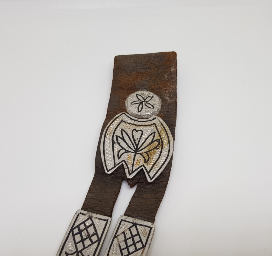 OSMANLI DÖNEMİ ÜZERİ İŞLEMELİ VE OSMANLICA YAZILI ÇERKES KEMERİ SALLAMASI