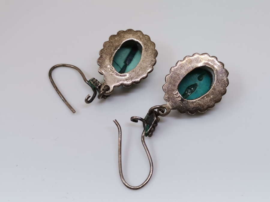 ÜZERİ DOĞAL TAŞLI ÖZEL YAPIM ANTİKA GÜMÜŞ KÜPE