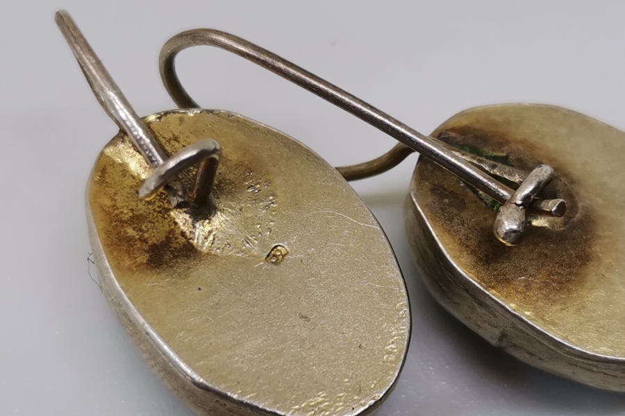 ÖZEL YAPIM HAMRA MODEL KÜTAHYA İŞİ EL BOYAMA GÜMÜŞ MONTÜRLÜ KÜPE