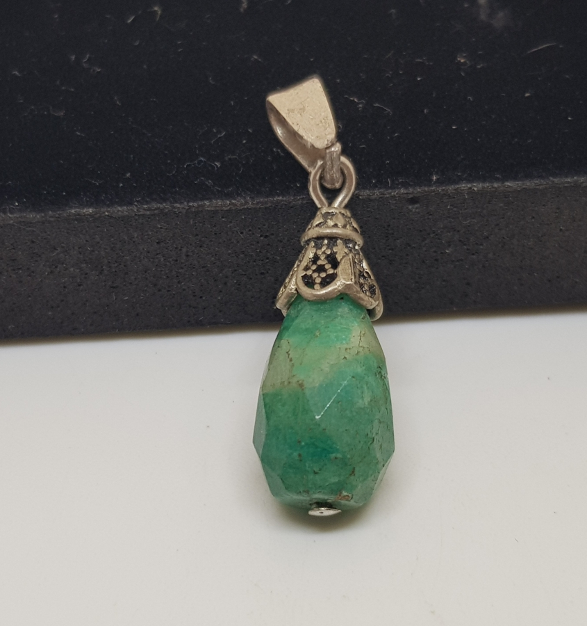 ÖZEL YAPIM DOĞAL TAŞLI ANTİKA GÜMÜŞ KOLYE UCU