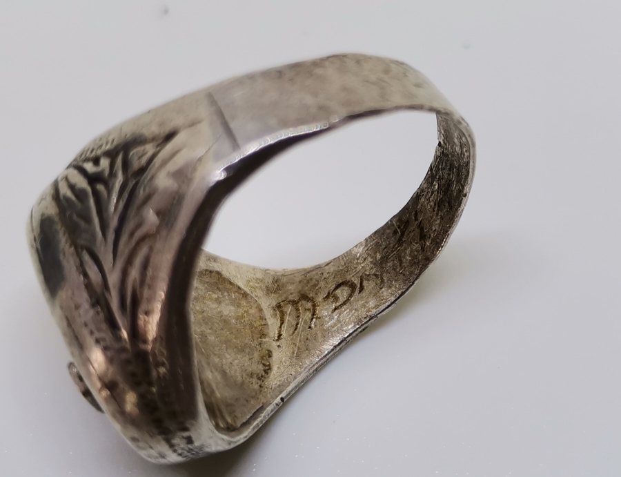 ÜZERİ BOZKURTLU ÖZEL YAPIM GÜMÜŞ YÜZÜK