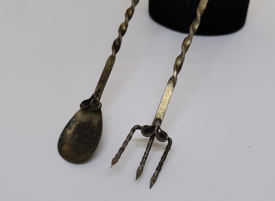 TELKARİ İŞÇİLİKLİ OSMANLI DÖNEMİ GÜMÜŞ ÇAY KAŞIĞI VE LİMON ÇATALI