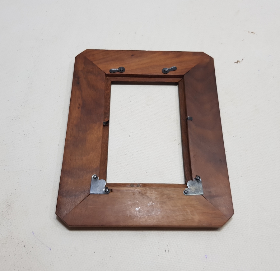 ÜZERİ AY YILDIZLI - OSMANLICA YAZILI VE MEVLEVİ SİKKELİ ÖZEL YAPIM AHŞAP FOTOĞRAF ÇERÇEVESİ