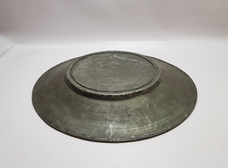 ÜZERİNDE DENİZCİ REMİZİ BULUNAN OSMANLI DÖNEMİ DEV BOYDA YENİÇERİ AĞASINA AİT DEV BOY ORTA LENGERİ